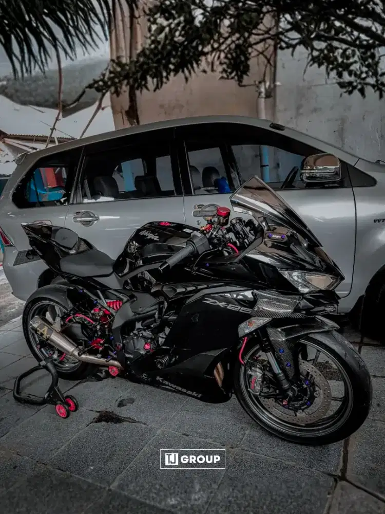 FOR SALE!!! Kawasaki ZX25R Non ABS 2022