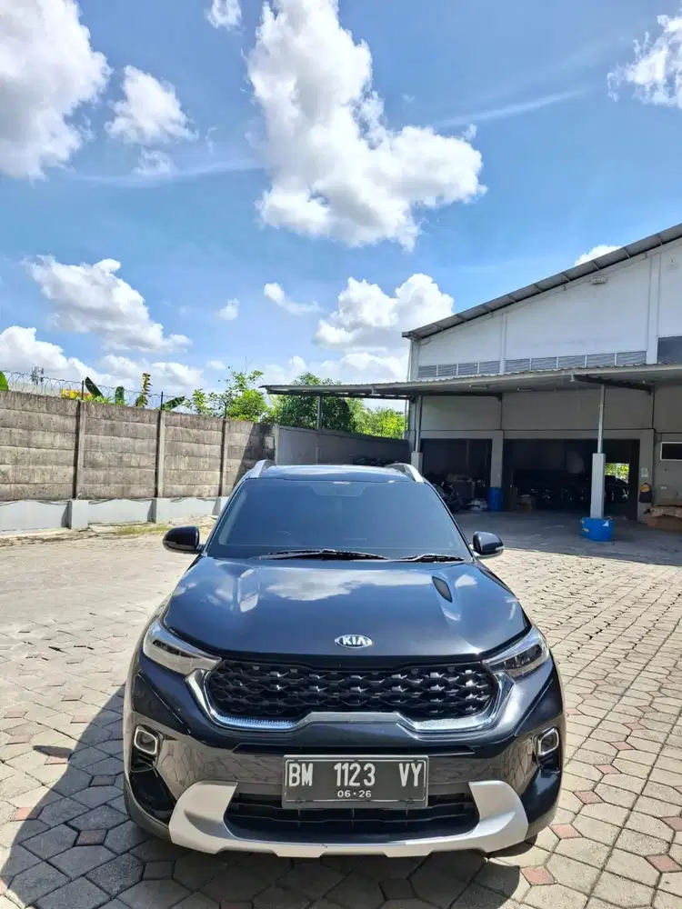 Kia sonet 2021 1.5 premier matic. Km 38rb antik