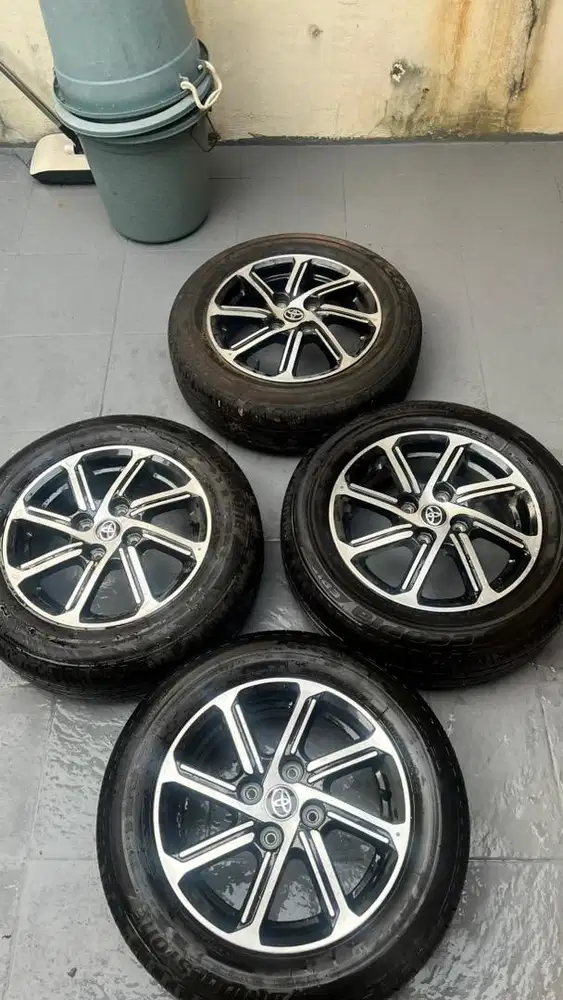 Jual velg ori copotan agya/calya r14