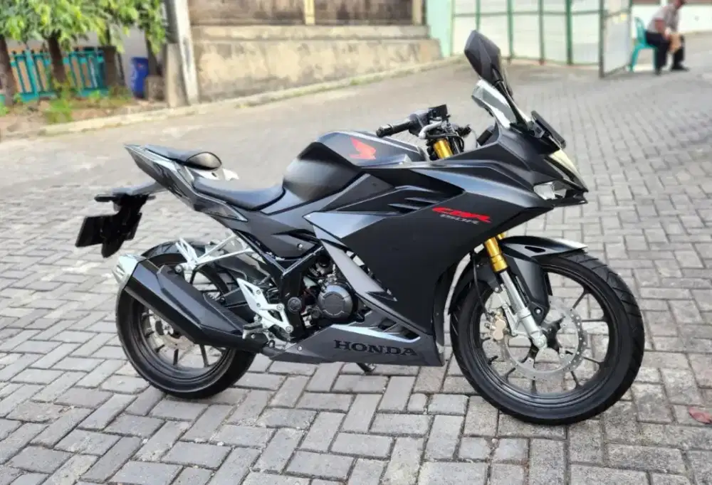 HONDA ALL NEW CBR 150R ABS DP CUMA 500 RIBU