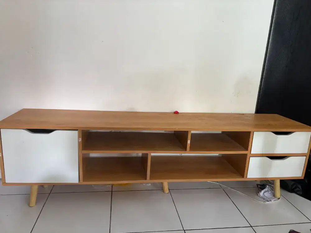 Jual meja tv second