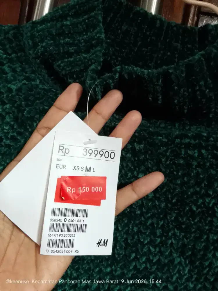 H&M Sweater. Baru