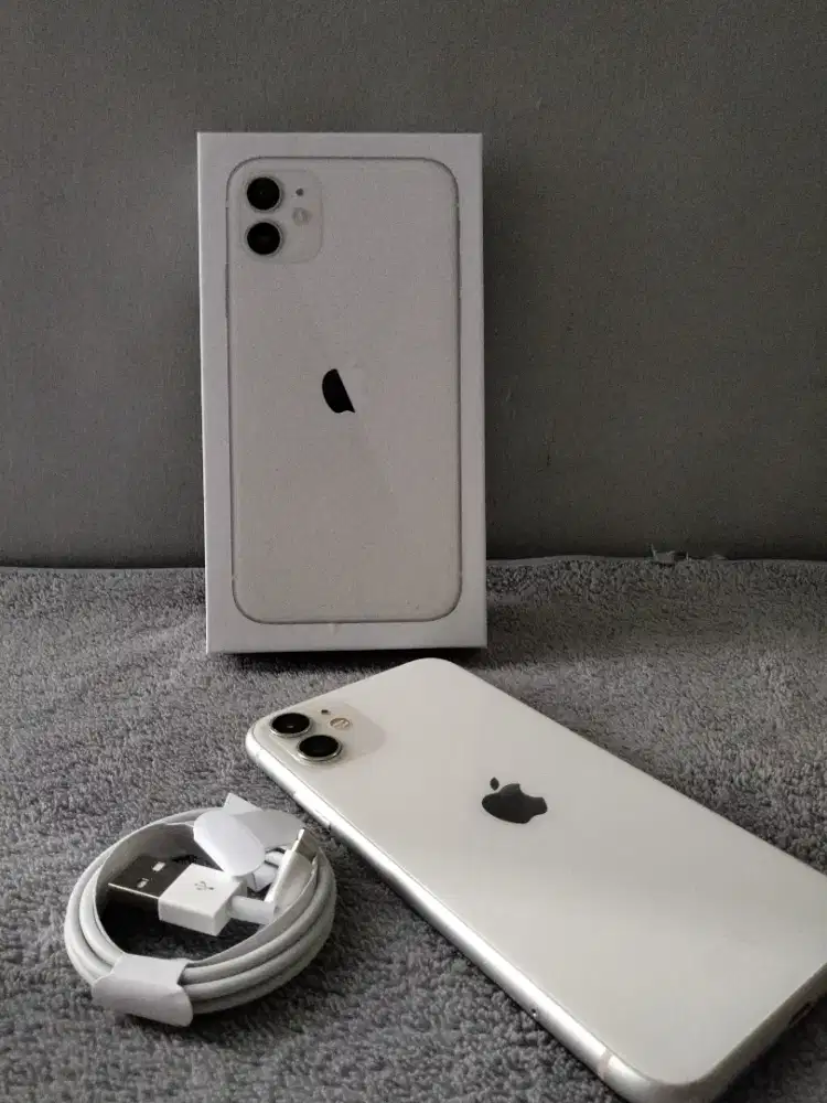 iPhone 11 White 64GB iOS 26.2 | iCloud Lock | Fullset Dus OEM