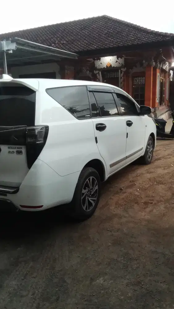 Toyota Kijang Innova 2022 Bensin