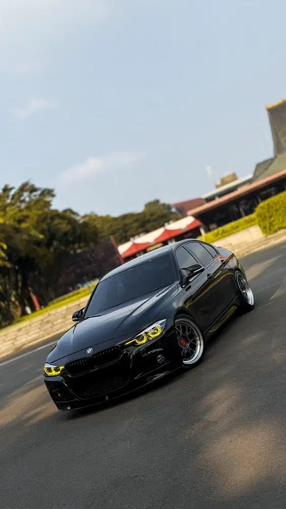 MURAH!! BMW F30 SPORT SHADOW