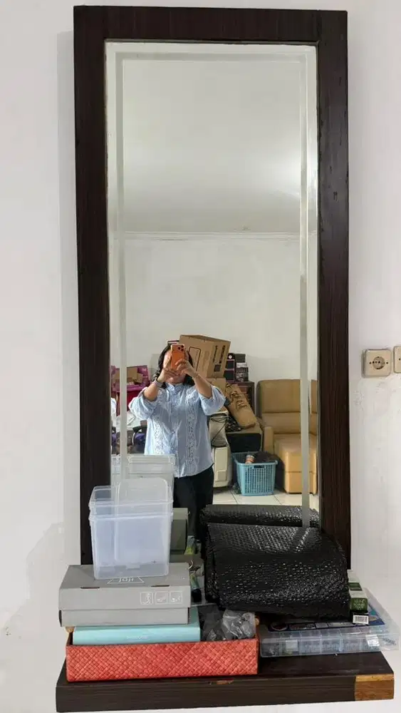DIJUAL CERMIN HIAS DINDING + MEJA KONSOL
