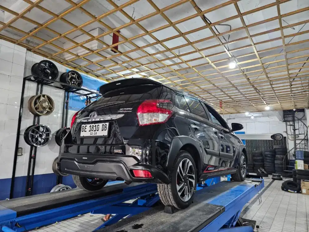 Yaris heykers 1.5 AT