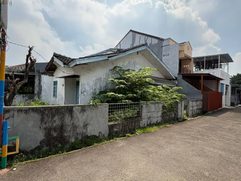 Tanah Kavling Rumah Tua Di Griya Indah Ketapang Cipondoh Luas 9x14 SHM Hook