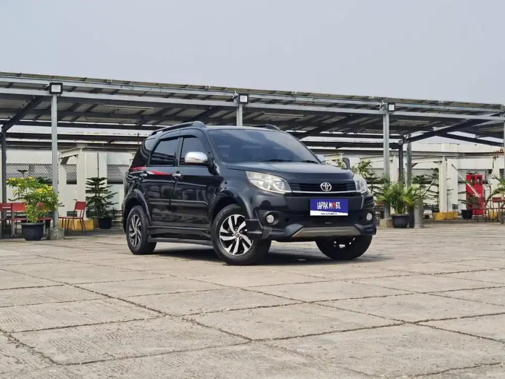 Toyota Rush 1.5 TRD Ultimo Matic 2017 Km 78rb Tangan 1