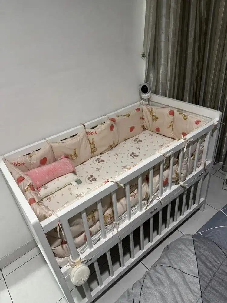 Tempat tidur bayi, bagus, mulus, kasur latex, netra busa baby boy/girl