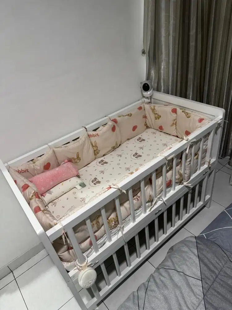 Tempat tidur bayi, bagus, mulus, ranjang latex baby boy/girl