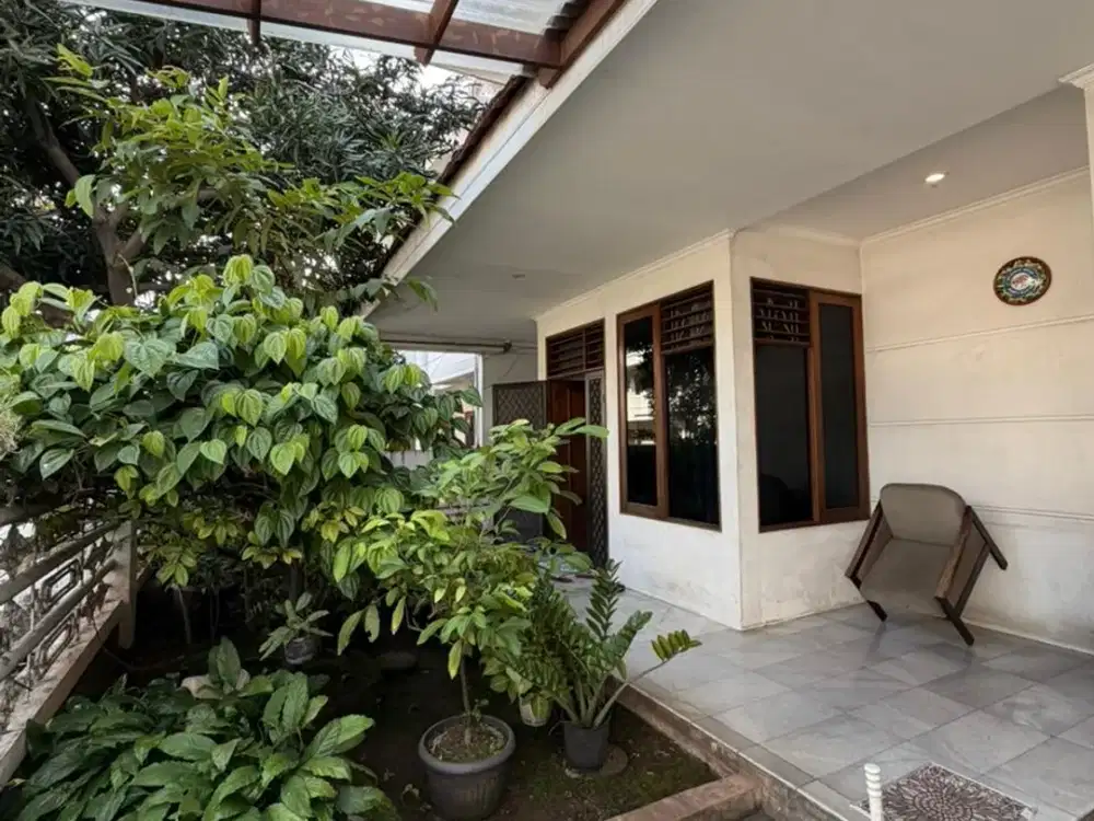 Dijual Rumah di Jakarta barat Intercon