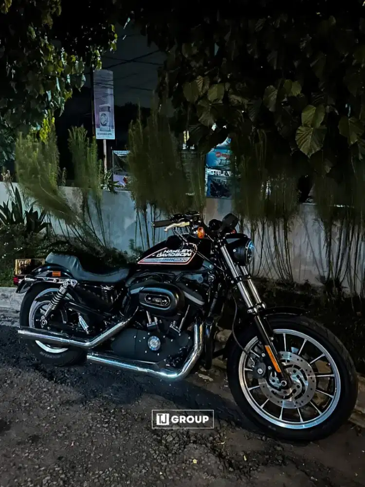 FOR SALE!! HARLEY DAVIDSON SPORTSTER 883R 2013