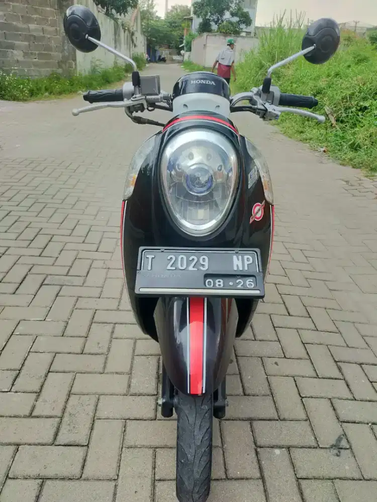 Jual Honda Scoopy tahun 2016 Mulus