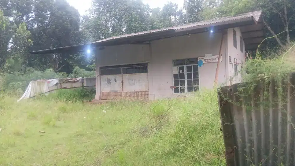 Dijual murah dan cepat sebidang tanah ukuran 446,5m²