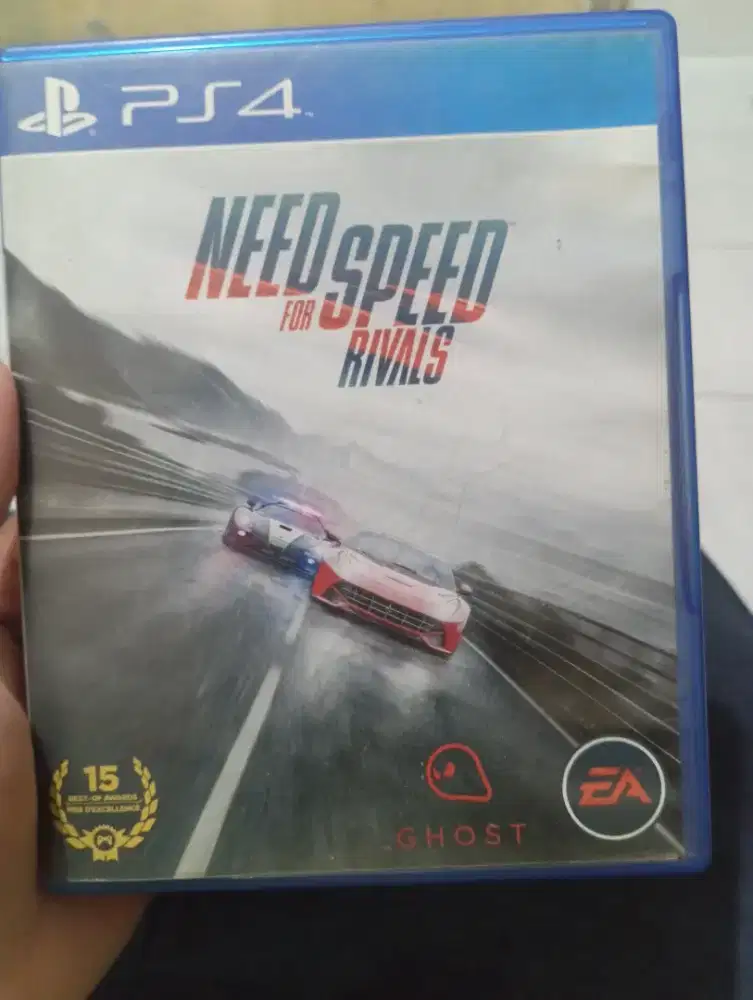 Kaset PS4 need for speed rivals