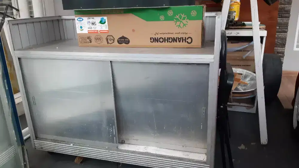 Lemari dapur plus untuk masak