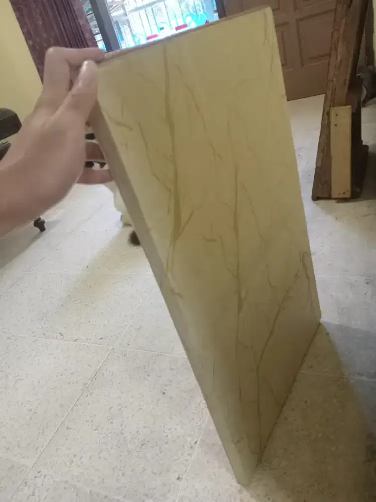 KACA CERMIN MEJA