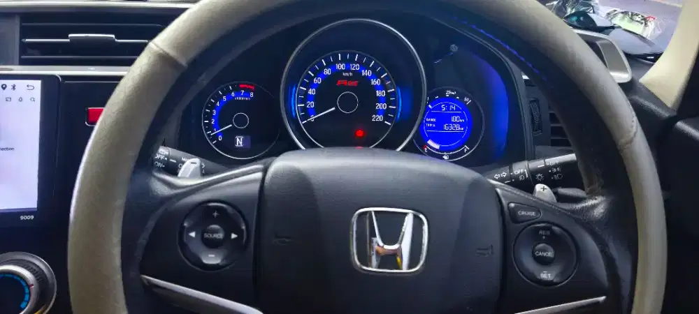 Dijual santai Honda jazz gk