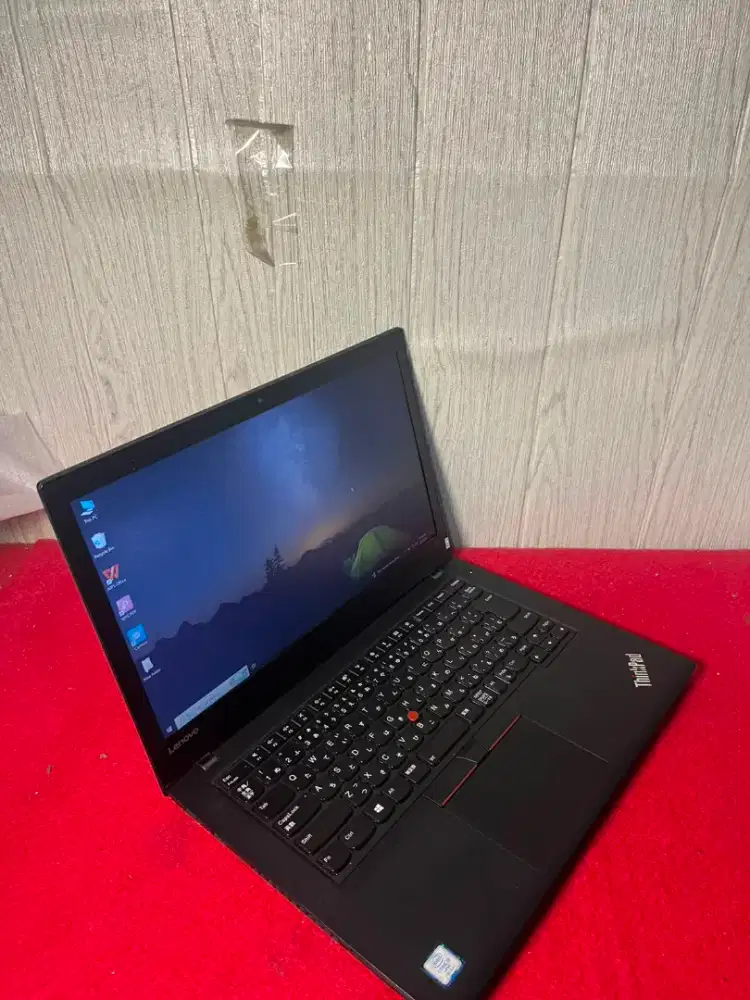 Lenovo Thinkpad T470 intel i5 Generasi 7 2,7 Ghz