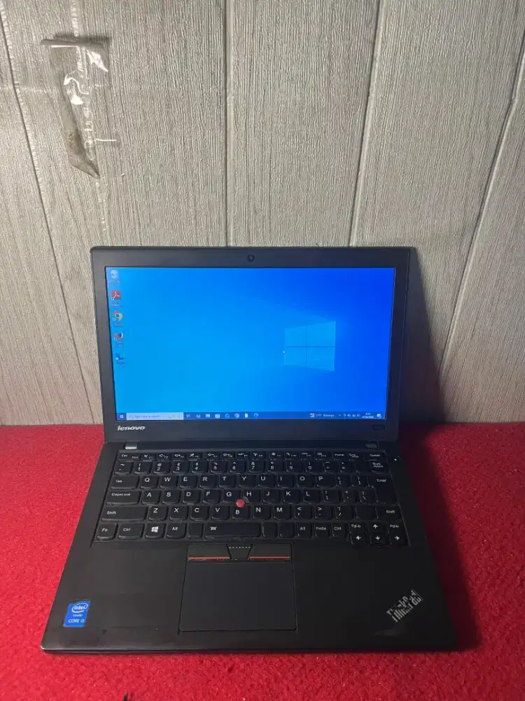 Lenovo thinkpad X250 Intel Core i5- Gen 5  2,2 Ghz