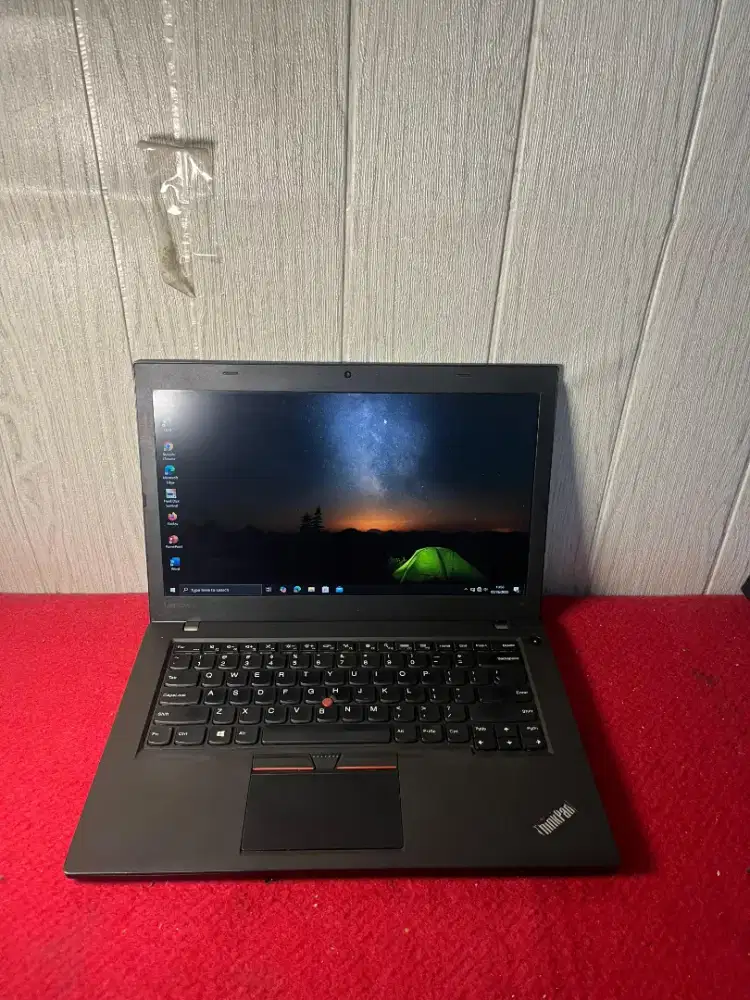Lenovo Thinkpad T460 Core i5 Generasi 6 2,5 Ghz
