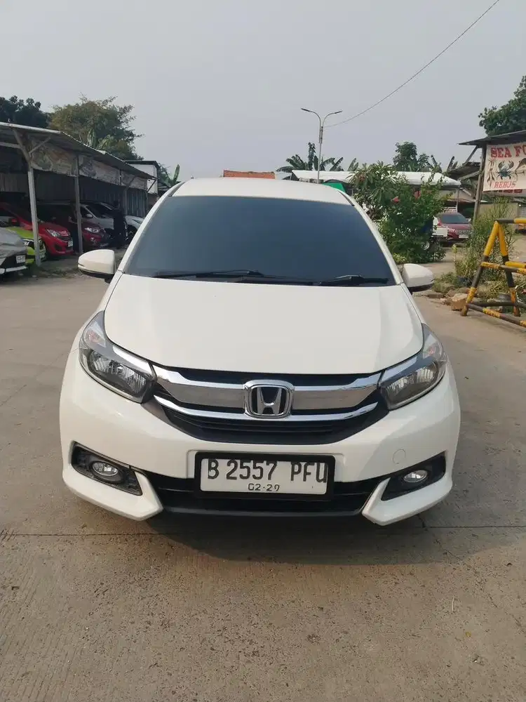 DIJUAL HONDA MOBILIO E CVT