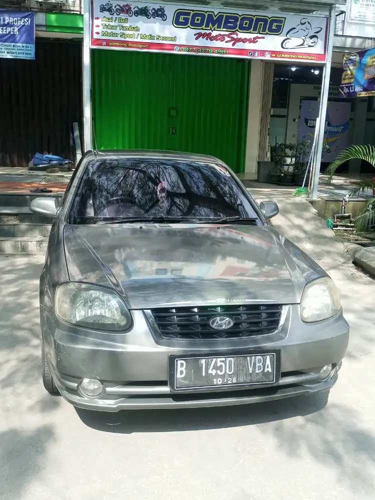 hyundai verna 2006