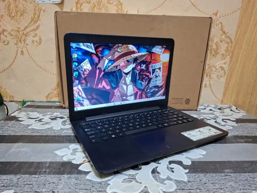 Laptop Asus E402Y