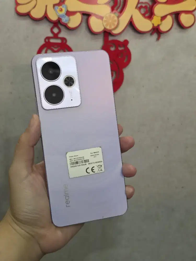 Second Realme 14T 8+10/128Gb Ex Display