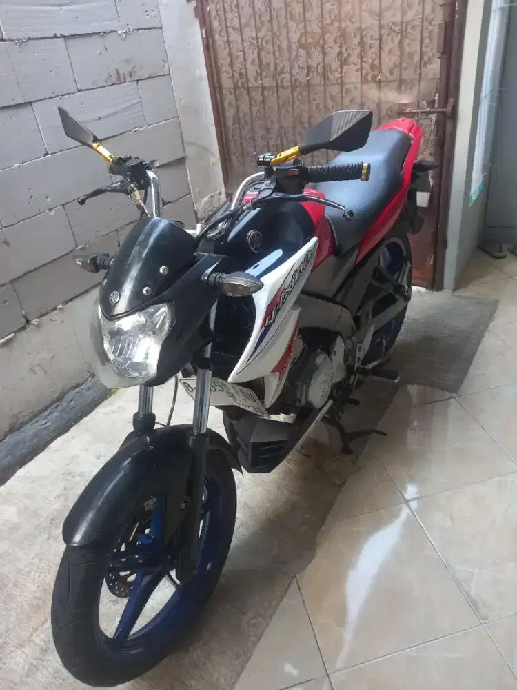 Dijual Vixion 2013