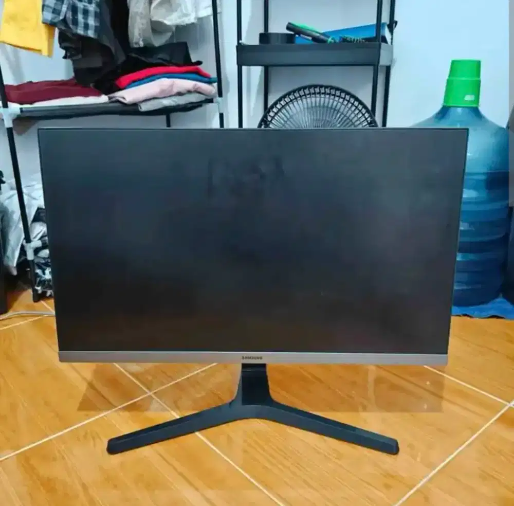 Monitor LED Samsung SR35 24 inch