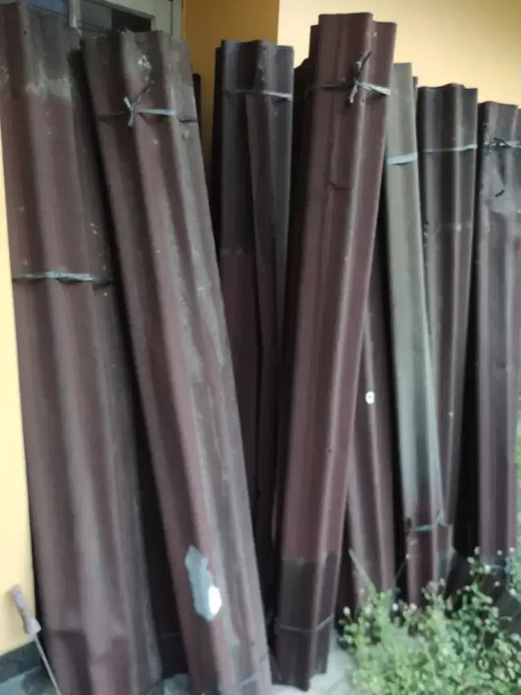 ATAP ONDULIN BEKAS ATAP GARASI