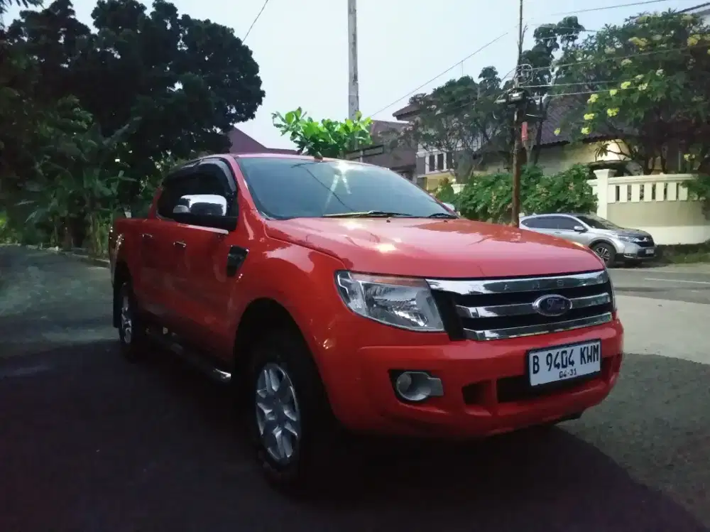 FORD RANGER DC T6 XLT 3.2L M/T 4X4 2014 5 SILINDER MERAH ORIGINAL