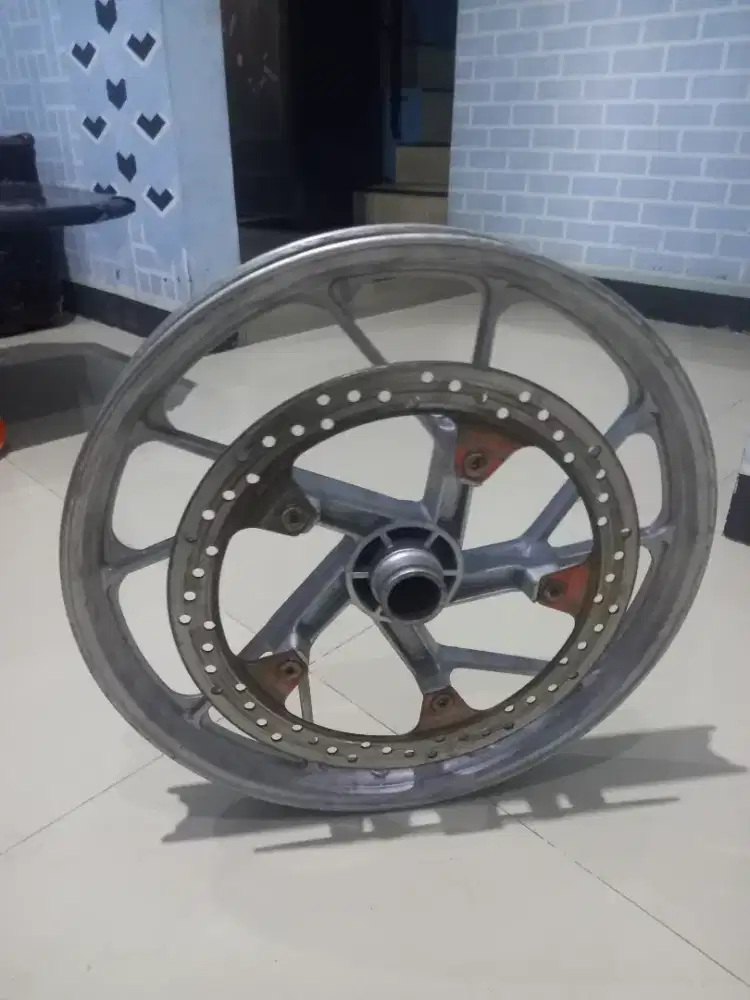 Jual velg shogun sp 125 180 ribu nego alus
