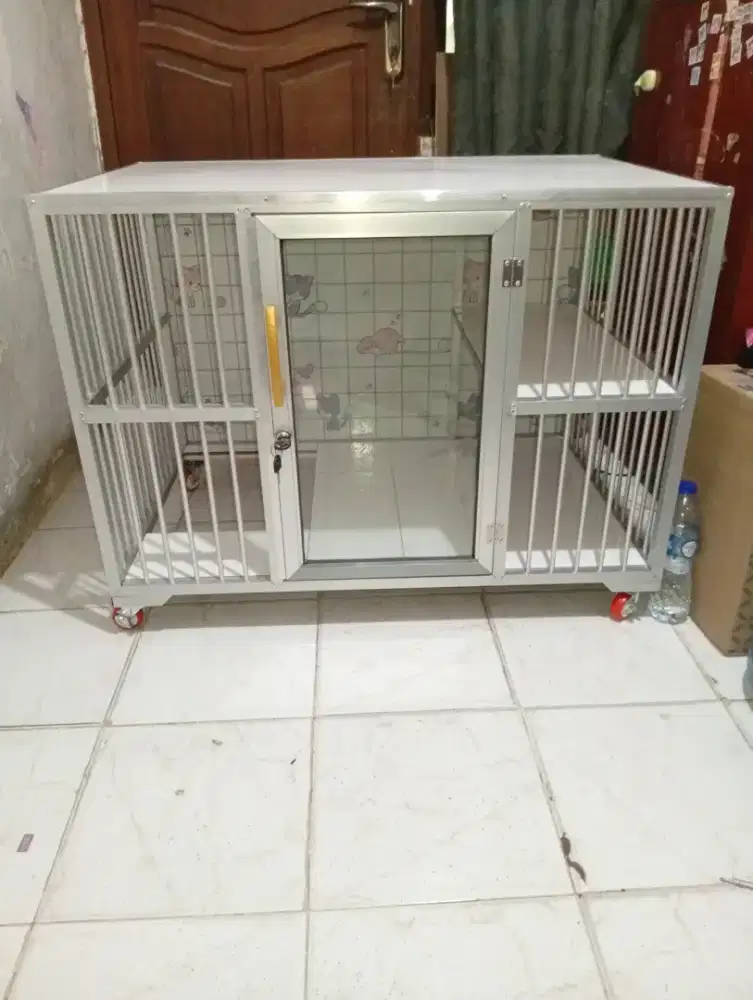 Kandang kucing alumunium