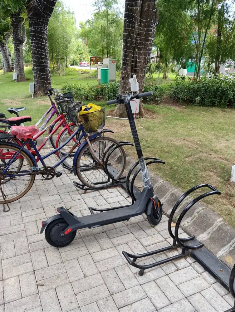 Xiaomi Electric Scooter 4 Lite (2nd Gend) Skuter Listrik BARU BELI