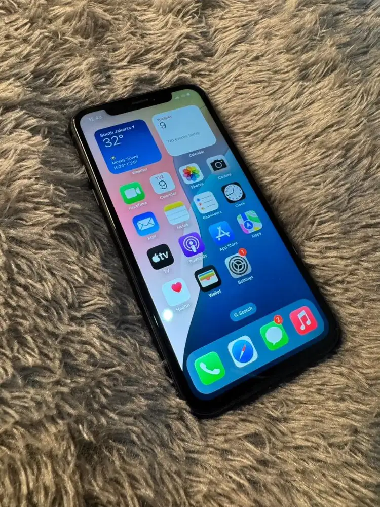 iPhone XR 64GB Garansi Ex iBox Battery Health 100% Mulus Dus Ori