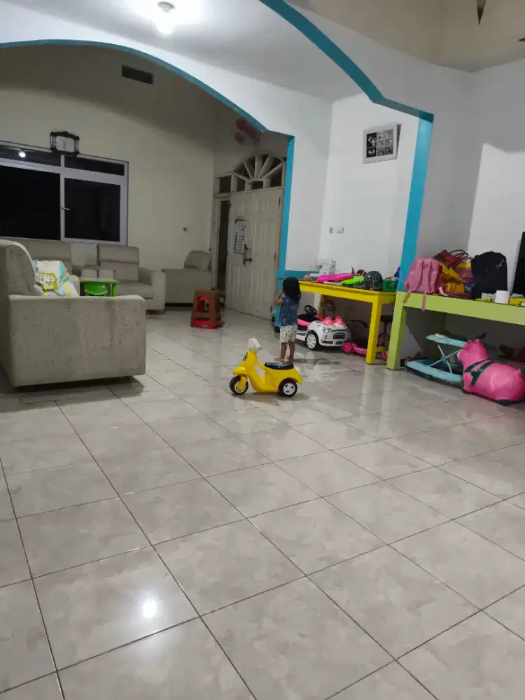 Dibutuhkan ART/  Pembantu Rumah Tangga