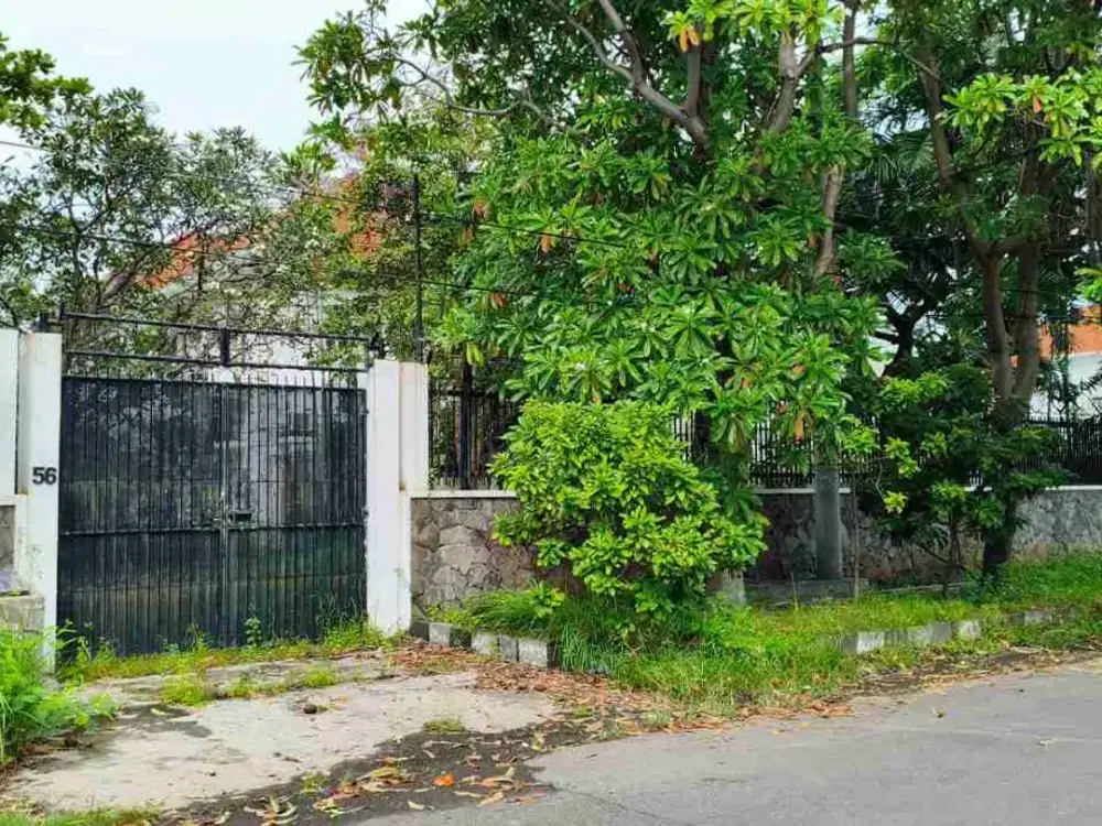 Dijual Rumah di Jl Untung Suropati Surabaya Pusat