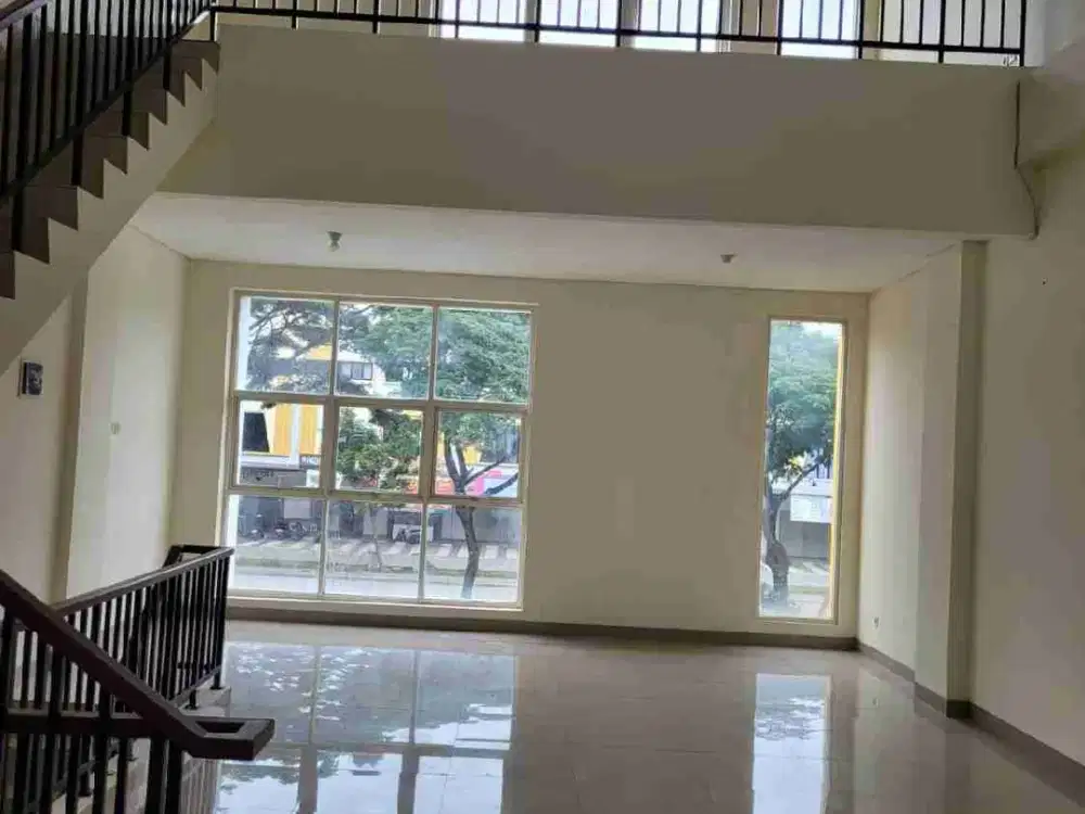 Di Sewakan Ruko 3 Lantai Di Arana Kota Harapan Indah Bekasi