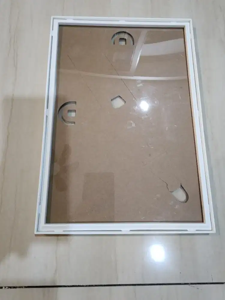Frame  IKEA Foto Minimalis Photo Frame A4/11R 21x30 YLV - Warna Putih