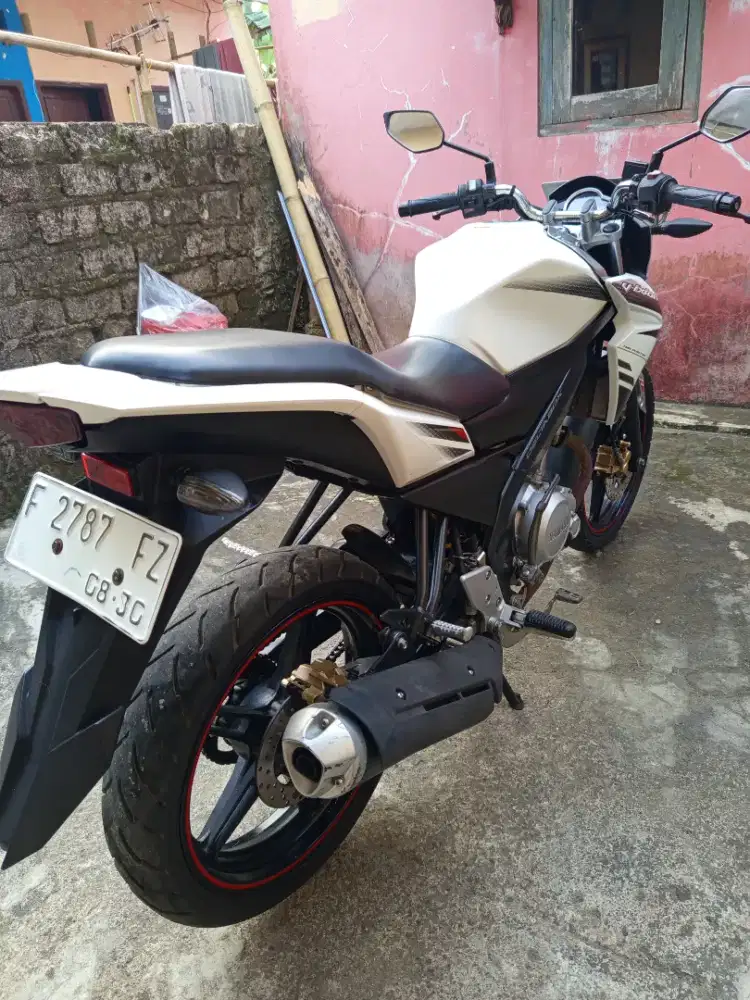 Yamaha vixion 150cc