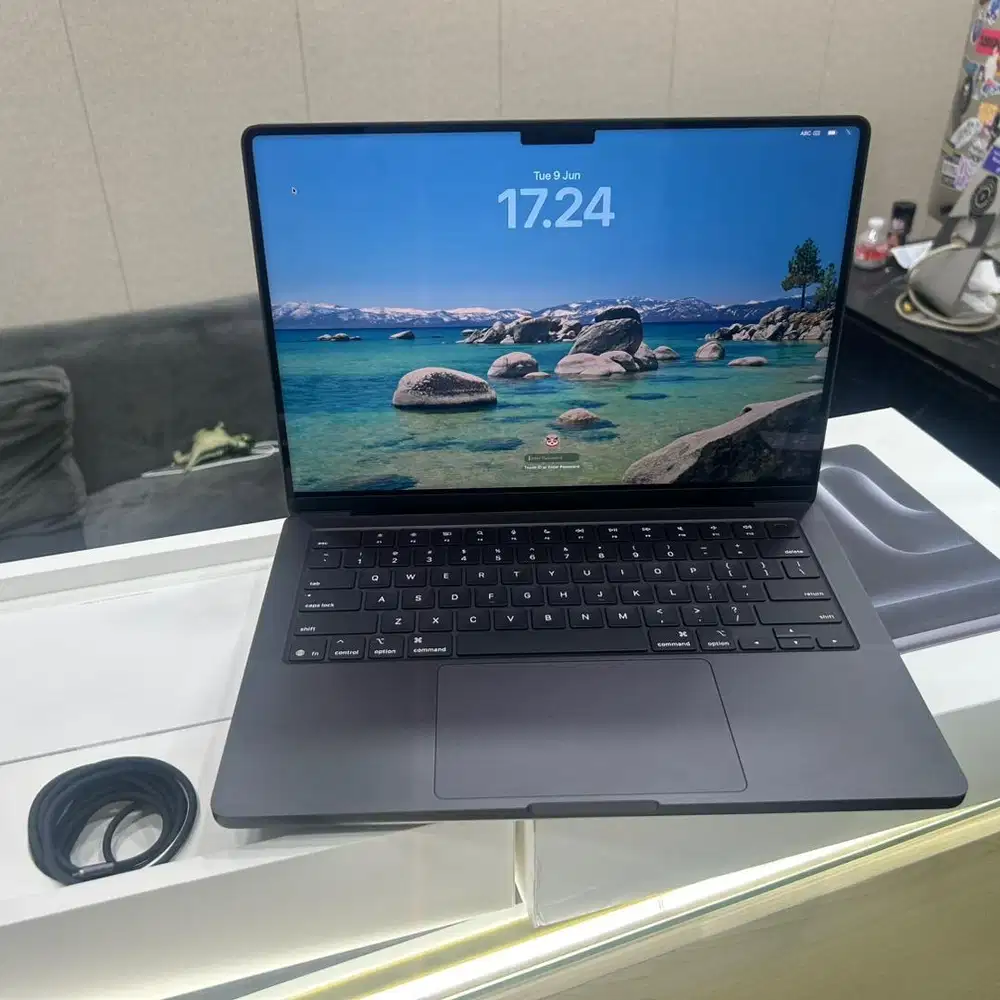 Macbook Pro M5 Ram 16/1Tb Normal Fullset