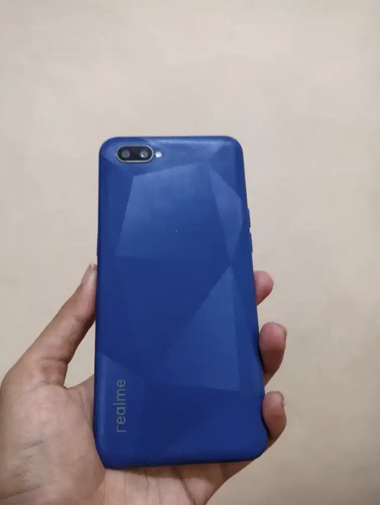 Realme c2 32gb hp+charger only