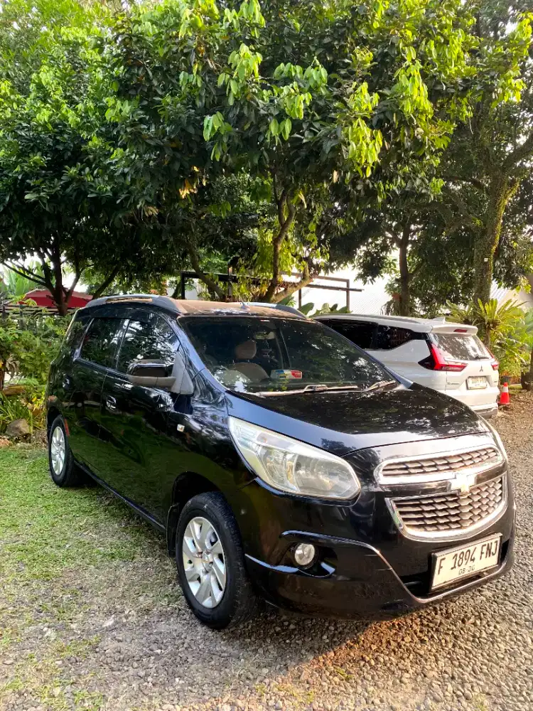 Chevrolet spin LTZ AT 2013