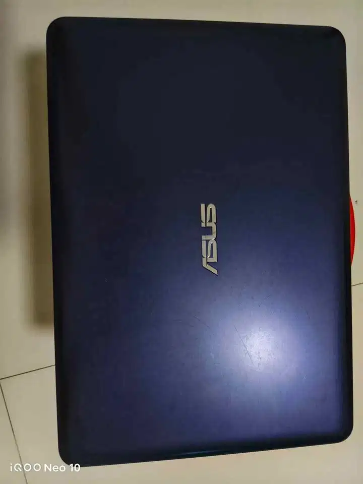 Asus VivoBook E14 E402YA