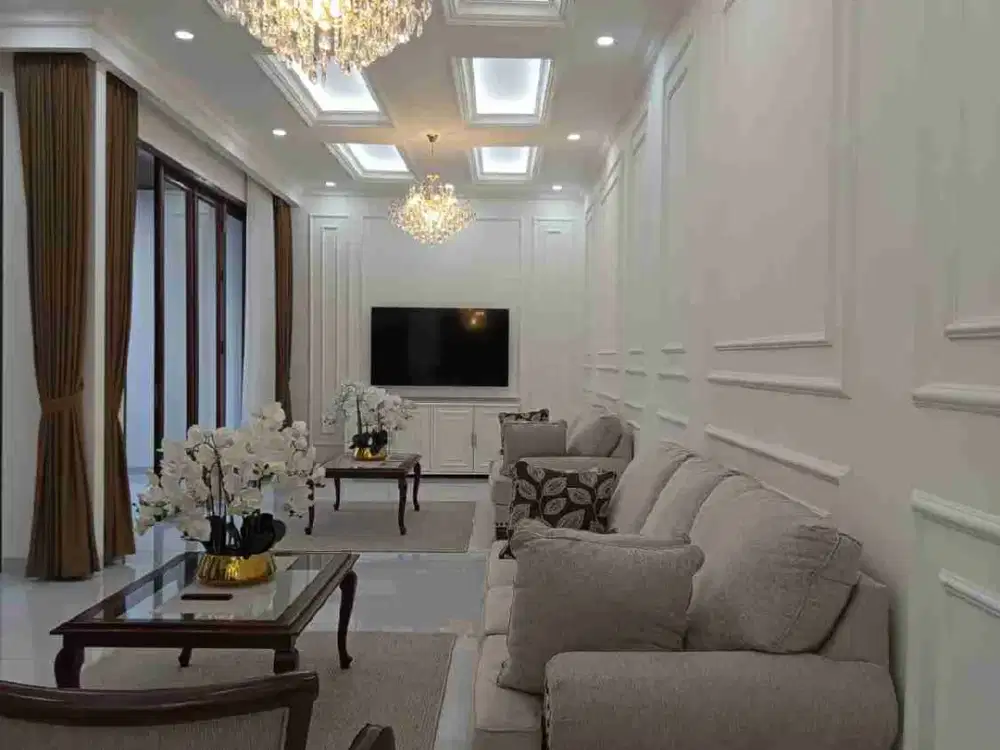 Dijual Rumah Mewah Full Furnished di Boulevard CitraGrand Cibubur