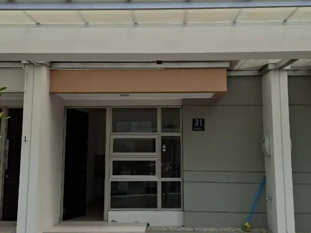 Rumah PIK 2 Tahap 1 DISEWA Ukuran 4,5x10 Kosongan Ready TERMURAH