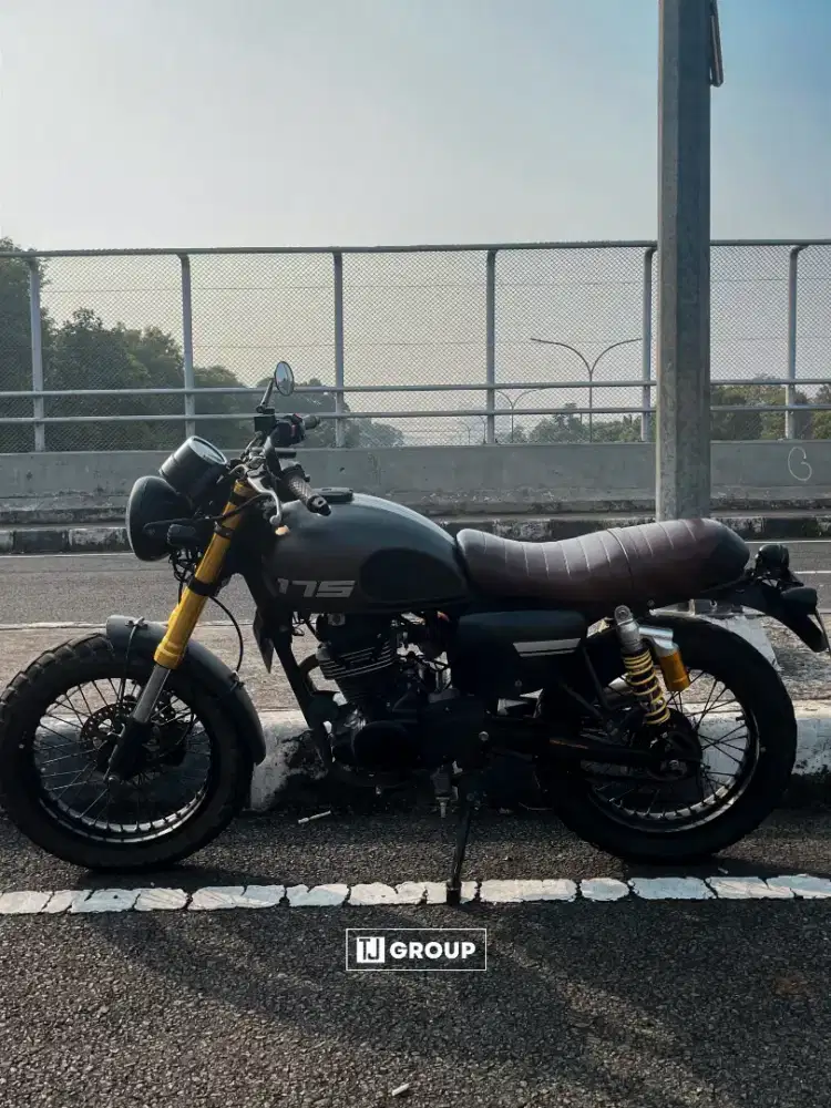 FOR SALE!! KAWASAKI W175 CAFE 2019